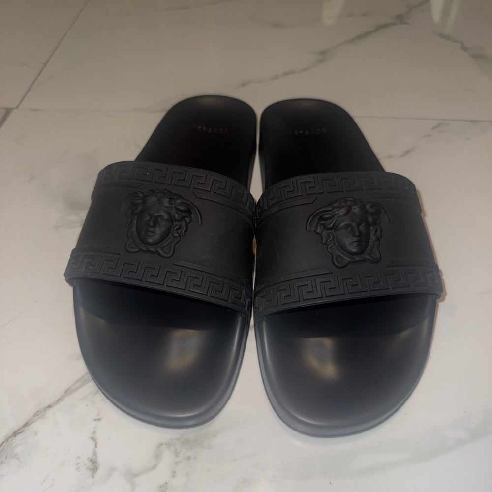 Versace Medusa Head Black Pool Slides